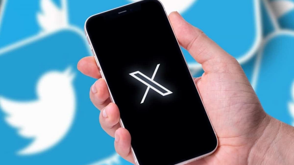 celular com logo do x / Twitter
